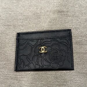 Black Floral Card Holder with Gold Logo